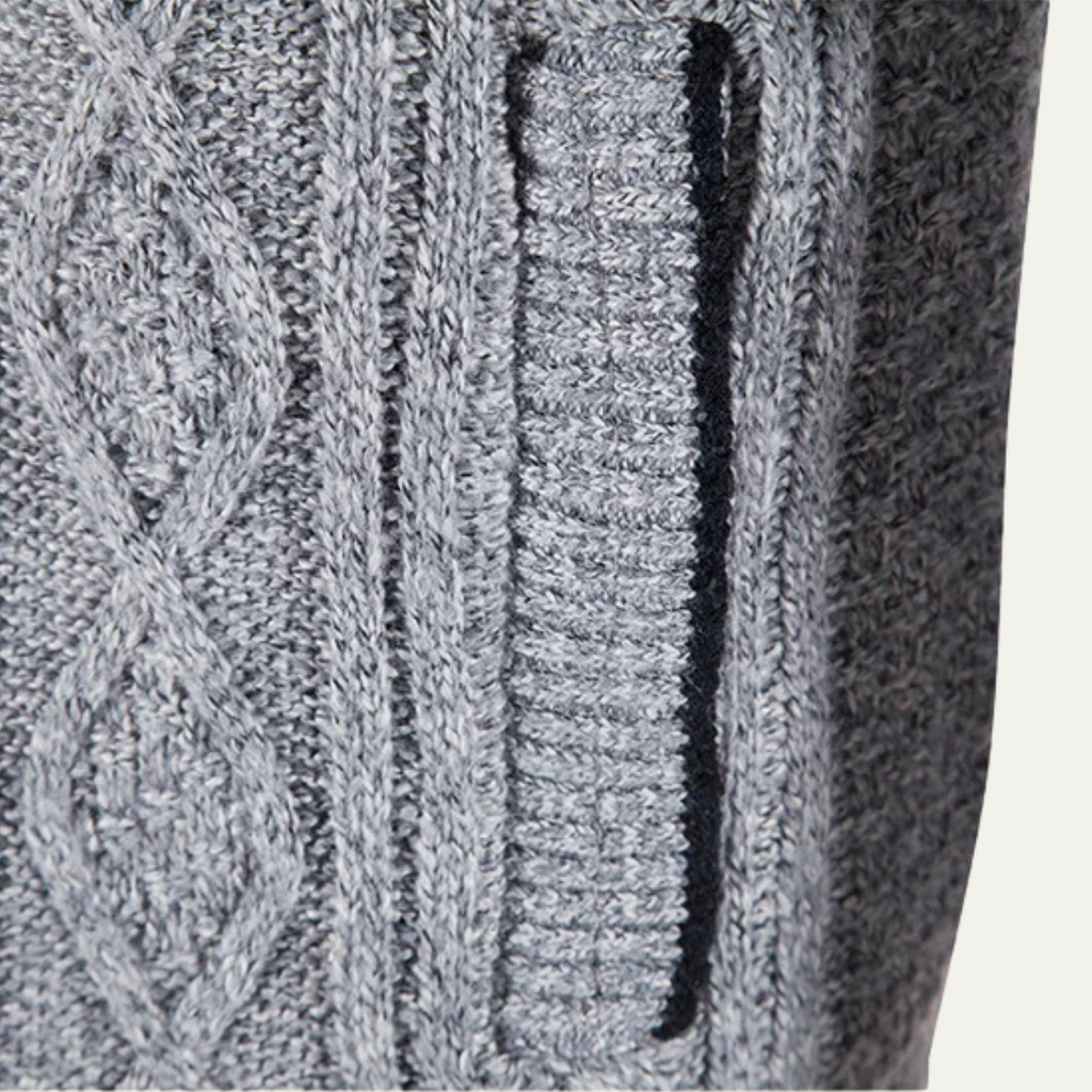 The Pienza Men’s Warm Fleece Zip Up Knit Jacket