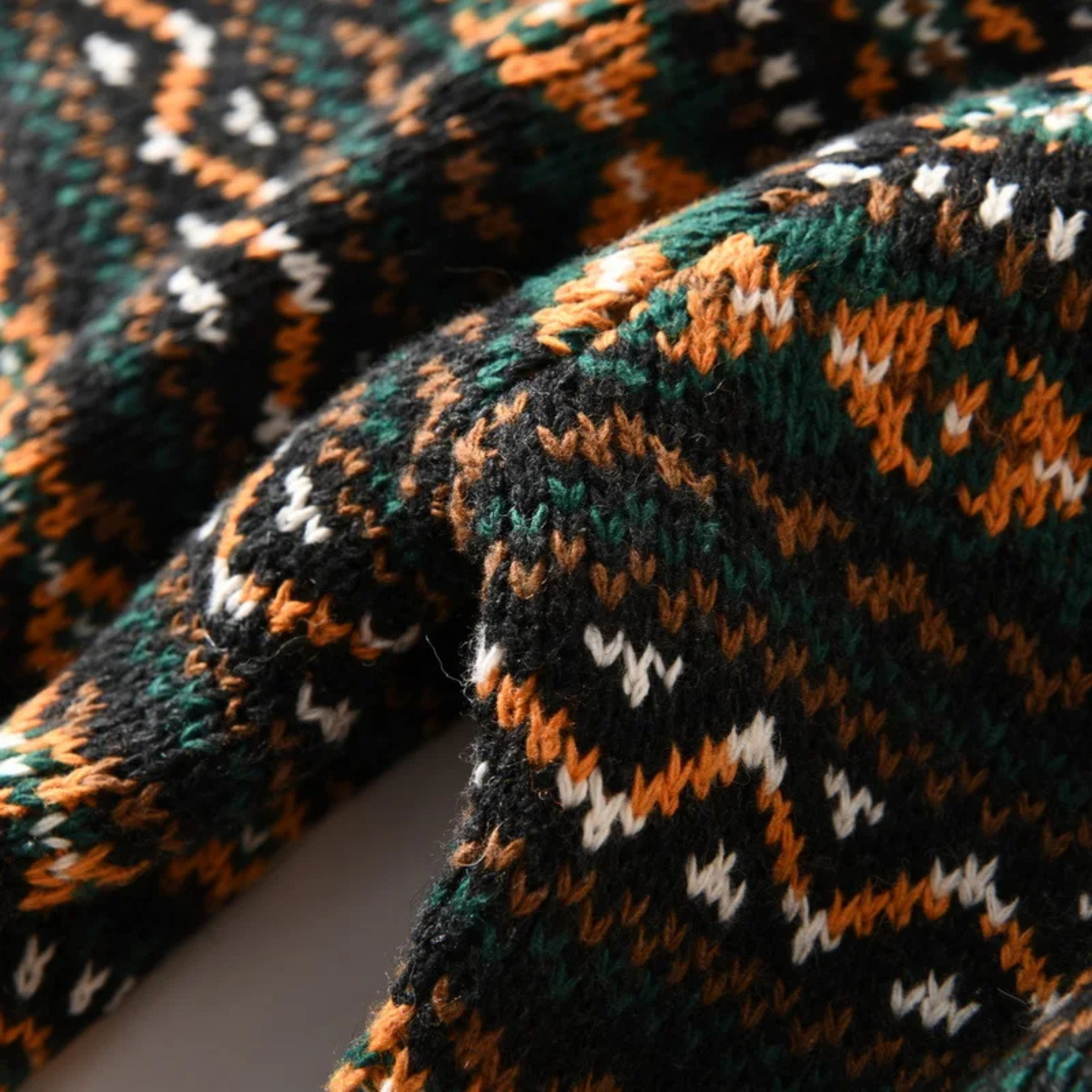 The Monopoli Men’s Nordic Retro Patterned Button Up Cardigan