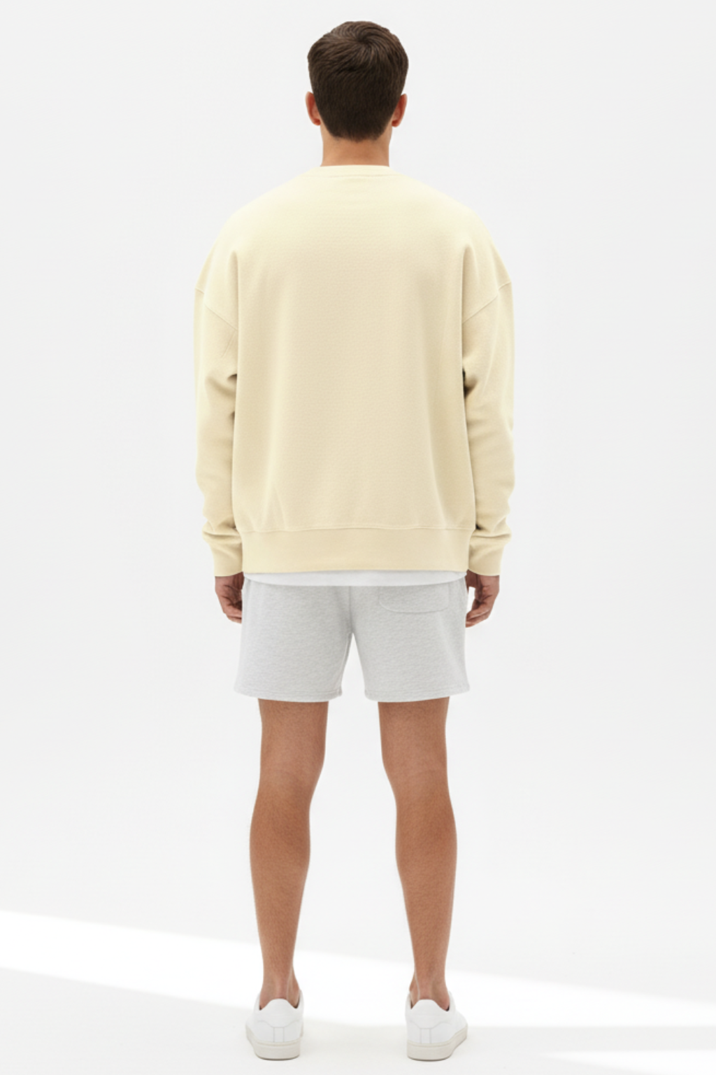 Men’s Loose Fit Round Neck Sweater - Relaxed Everyday Wear
