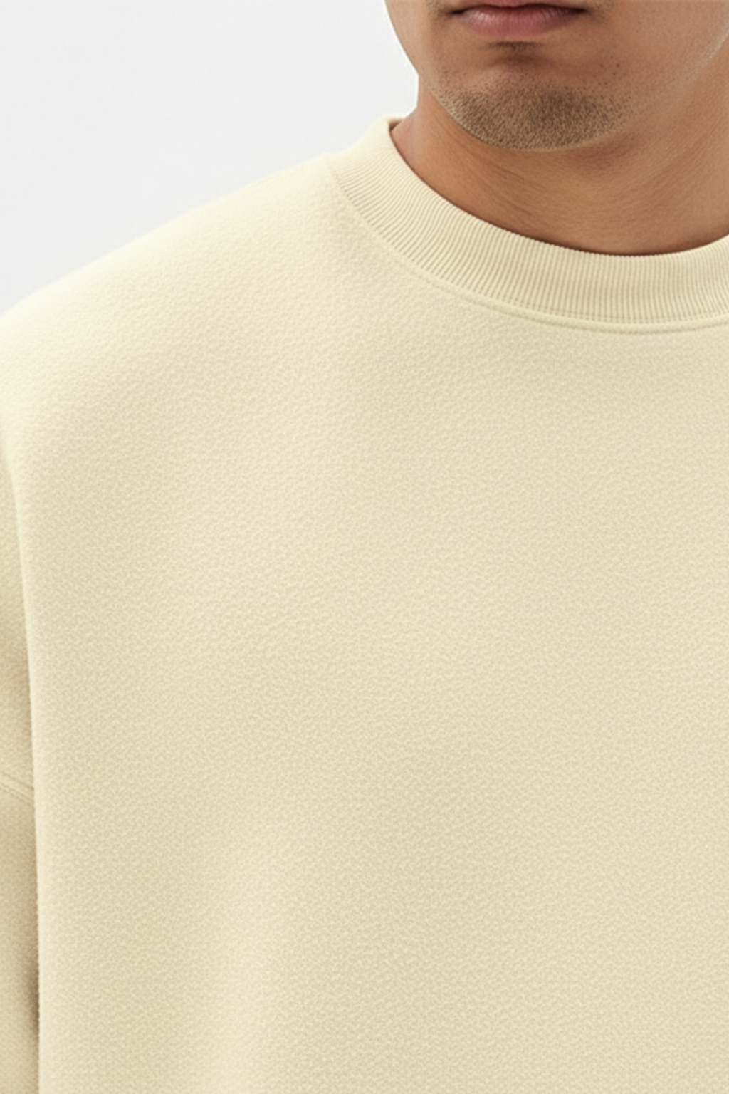 Men’s Loose Fit Round Neck Sweater - Relaxed Everyday Wear