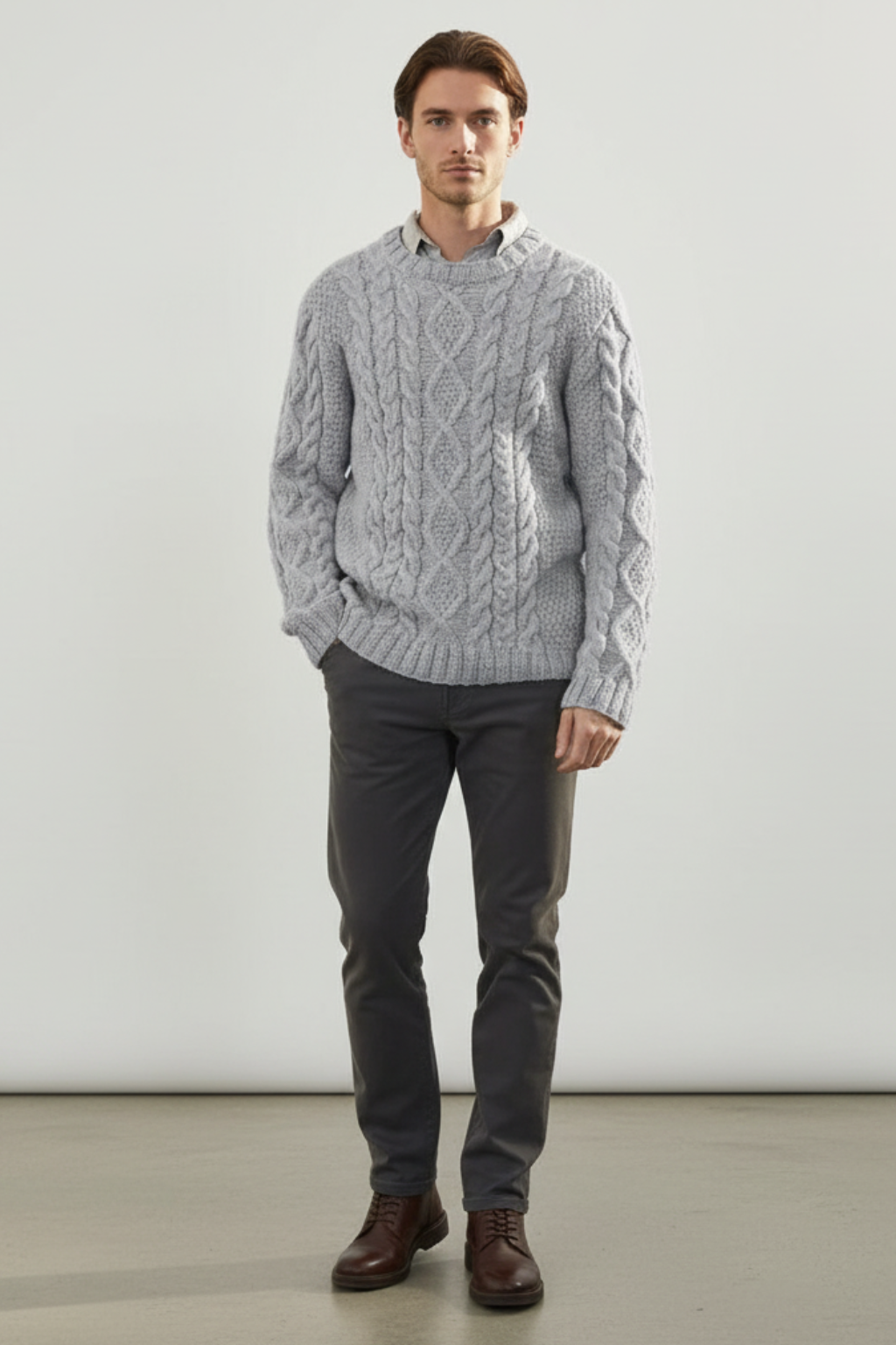 Men’s Oversized Chunky Cable Knit Sweater - Substantial Texture and Cold-Weather Warmth