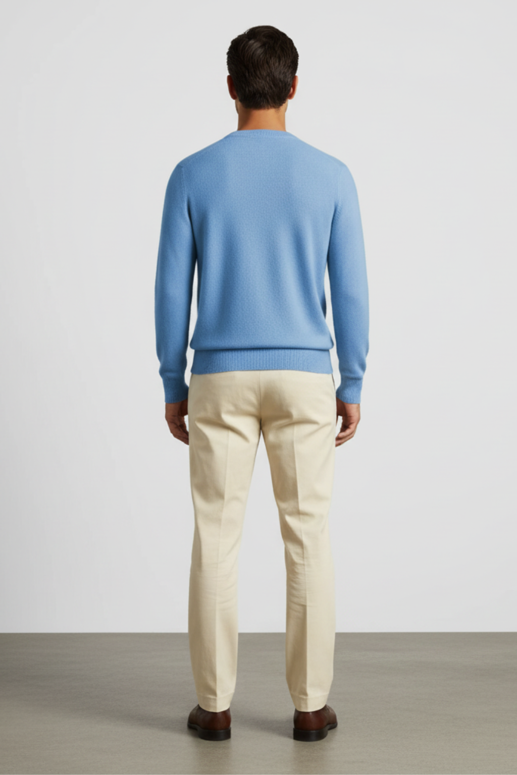 Men’s Classic Crew Knit Jumper - Refined Fibre and Everyday Structure