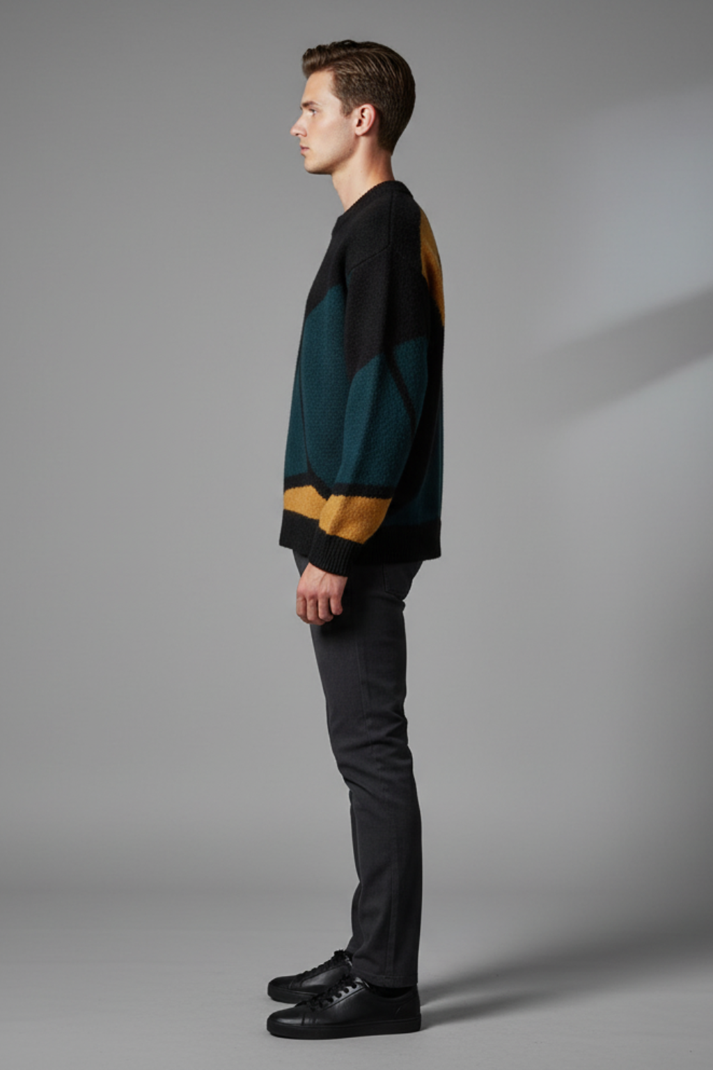 Men’s Thick Cotton Round Neck Sweater - Hefty Knit Layer for Cooler Days